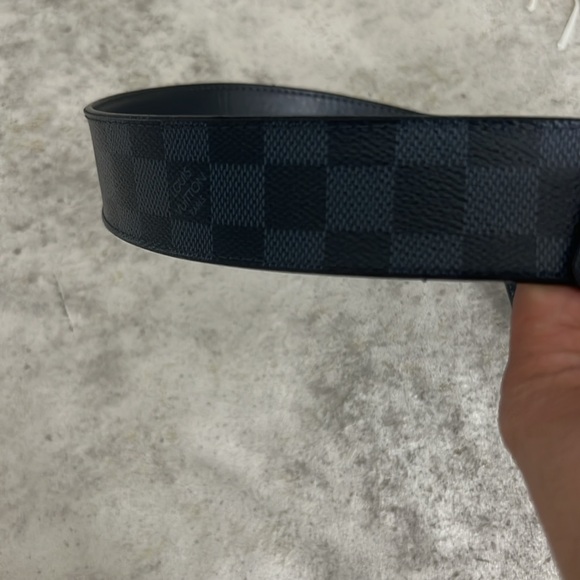 Louis Vuitton men’s belt - Picture 5 of 7